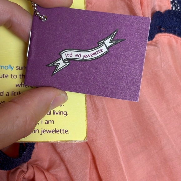 NWT Anthro Peach Sleeveless Top with Navy Floral Embroidery - Picture 6 of 16